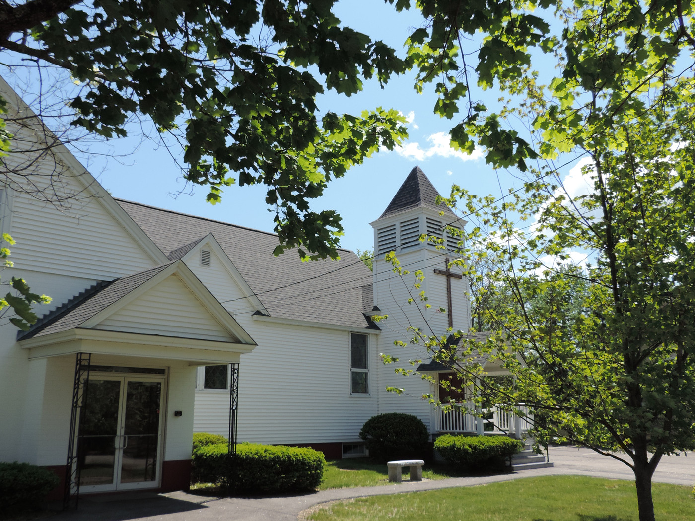 Immanuel Community Church on a spring morning
